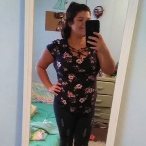 Meet your Posher, Karra